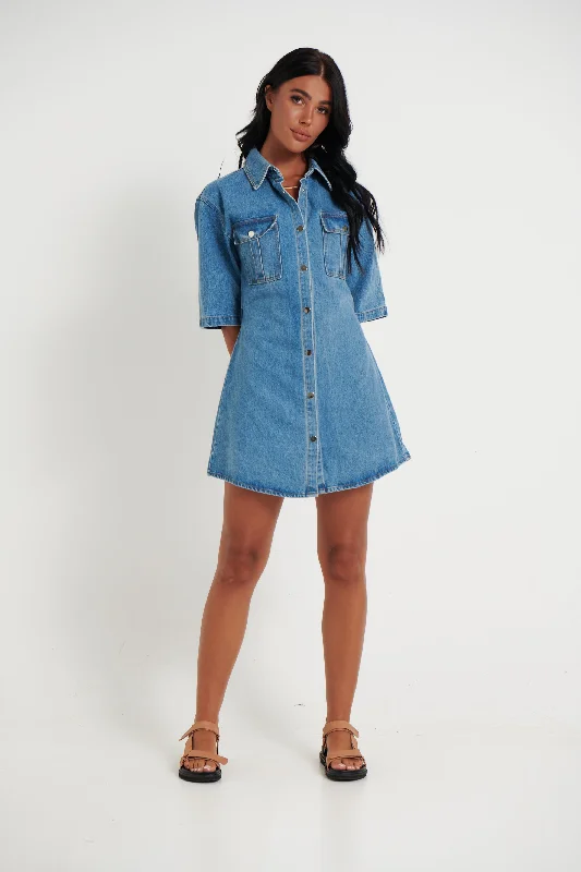 Kaneisha Denim Dress Light Blue