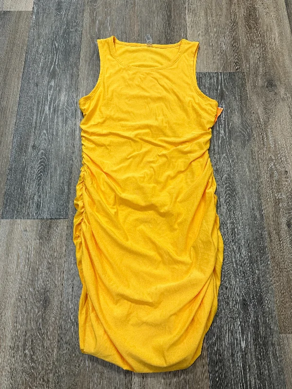 Athletic Dress By Beyond Yoga In Yellow, Size: S Holiday unclassified dresses