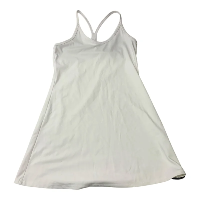 Athletic Dress By Dsg Outerwear In White, Size: Xs Elegant unclassified dresses