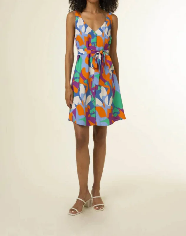 Elora Dress In Carnival Beach unclassified dresses