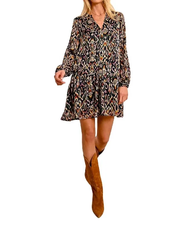 Falling For Bordeaux Print Dress In Navy Melly Embroidered unclassified dresses