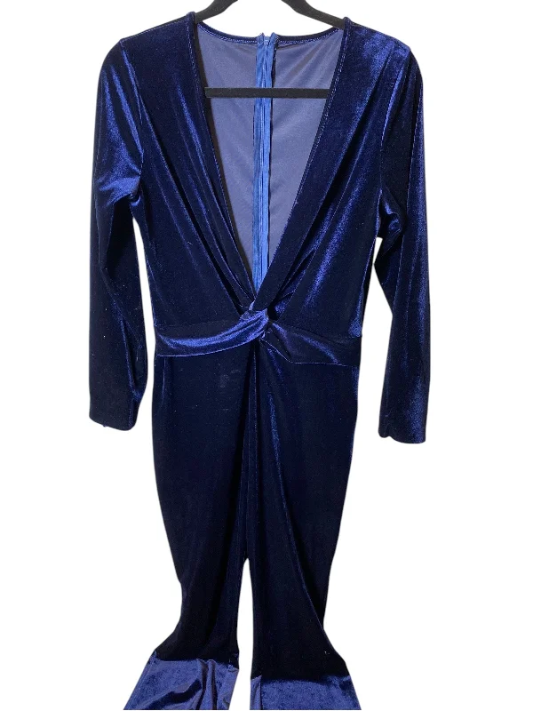 Jumpsuit By Cmc In Navy, Size: S Wrap unclassified dresses