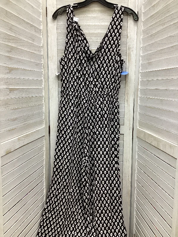 Jumpsuit By Old Navy In Black & White, Size: Xs Neutral tone unclassified dresses